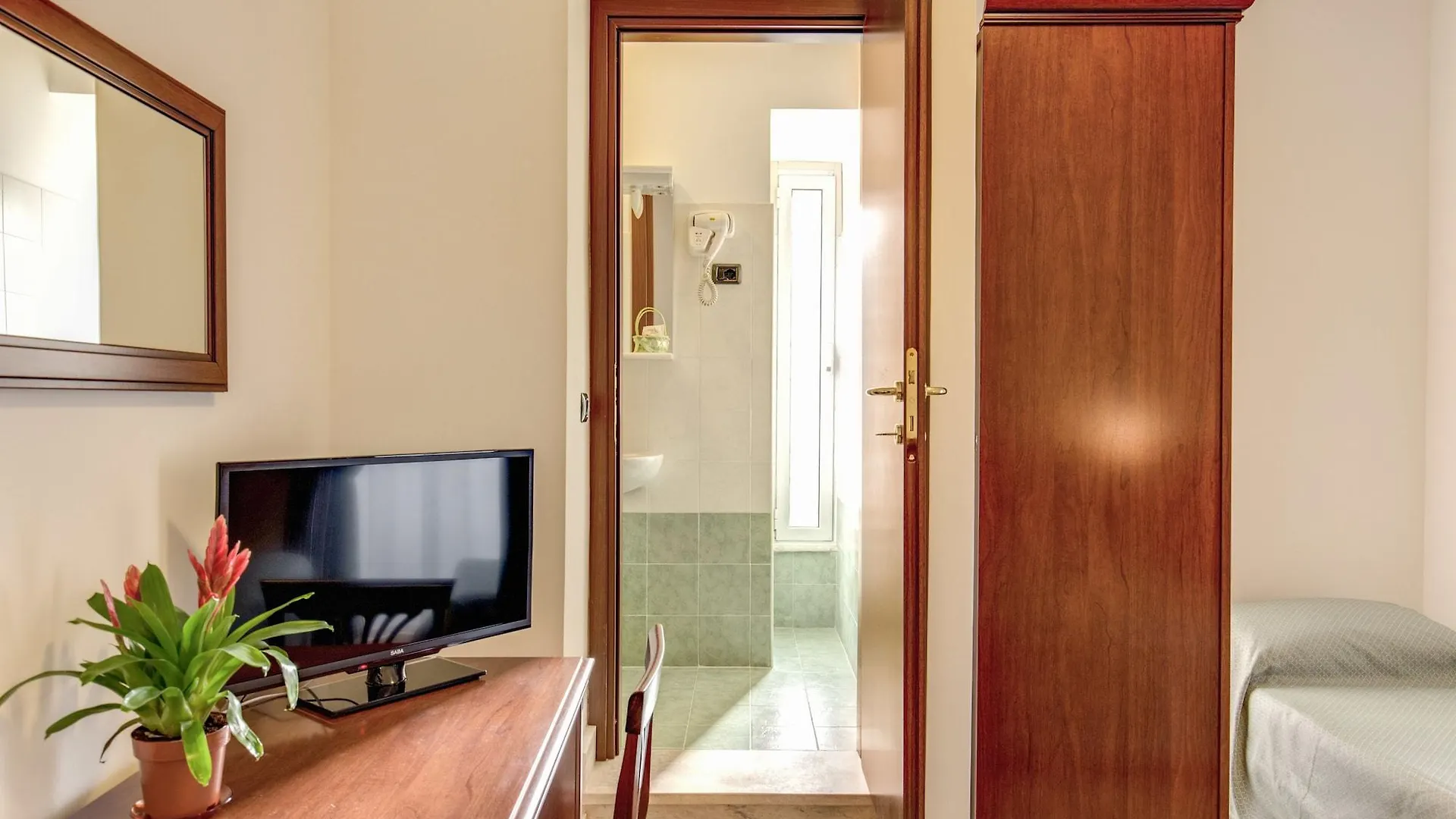 Hotel Flavio Rome 3*,  Italy
