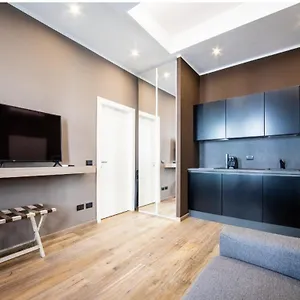 Apartamento New Amazing Bilo In The Heart Of From Moscova Group Milán