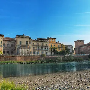 Castelvecchio - Palazzo Canossa Apartment